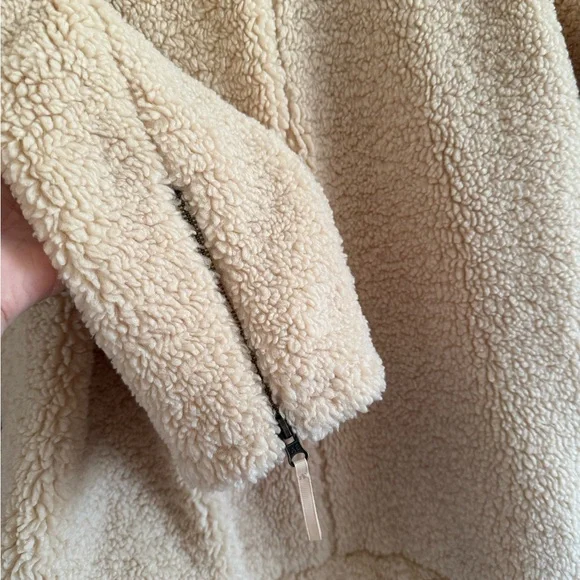 American Eagle Jacket Teddy Bear - Picture 6 of 9